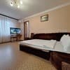 4 кровати с кондиционером и балконом. Alex Apartments. 27