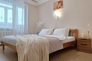 Квартира 4 кровати с кондиционером и балконом. Alex Apartments.. Апартаменты двухместный  1