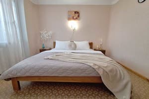 Квартира 4 кровати с кондиционером и балконом. Alex Apartments.. Апартаменты двухместный  12