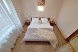 Квартира 4 кровати с кондиционером и балконом. Alex Apartments.. Апартаменты двухместный  13