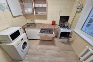 Квартира 4 кровати с кондиционером и балконом. Alex Apartments.. Апартаменты двухместный  15