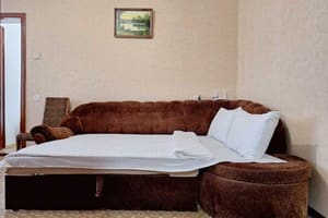 Квартира 4 кровати с кондиционером и балконом. Alex Apartments.. Апартаменты двухместный  26