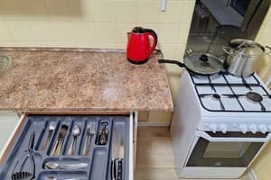 Квартира 4 кровати с кондиционером и балконом. Alex Apartments.. Апартаменты двухместный  37