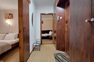 Квартира 4 кровати с кондиционером и балконом. Alex Apartments.. Апартаменты двухместный  43