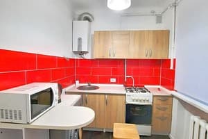 Alex Apartments. White rotunda. 14