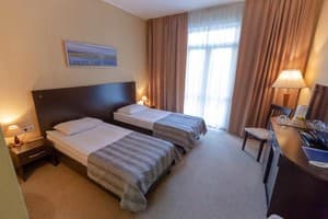 Аполлония 4