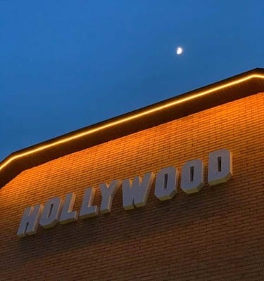 HOLLYWOOD Hostel 9