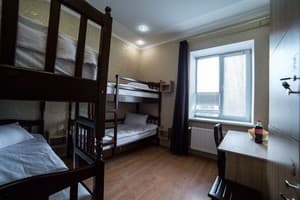 Хостел HOLLYWOOD Hostel. Место в общем 4-местном номере №2 2