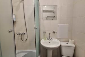 Квартира На Садовом. Alex Apartments (бесконтактное поселение 24/7). Апартаменты двухместный +4    Котляревского 11 2