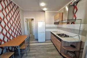 Однокомнатная с 2 кроватями, ванной и кондиционером. Alex Apartments 5