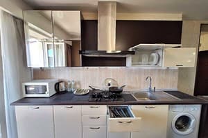 Самая большая кровать в Полтаве. Alex Apartments Круглосуточно бесконтактное заселение 14