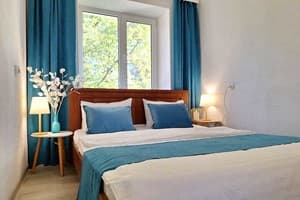 Синий малахит Alex Apartments (круглосуточно бесконтактное заселение 24/7) 1